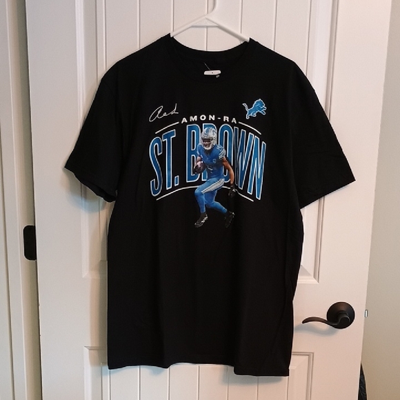 CSA Other - NWT Mens LARGE NFL Detroit Lions #14 St. Brown Black and Blue Graphic T-Shirt